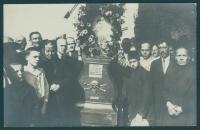 Ковчегът с тленни останки на Гоце Делчев, пренесени в София по повод 20-годишнината от гибелта му.